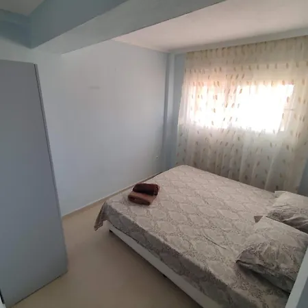 By The Sea B Apartment *