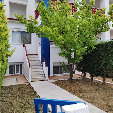 Apartment By The Sea B Sozopoli