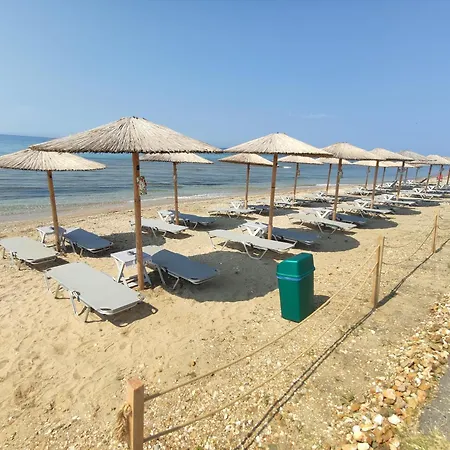 Apartment By The Sea B