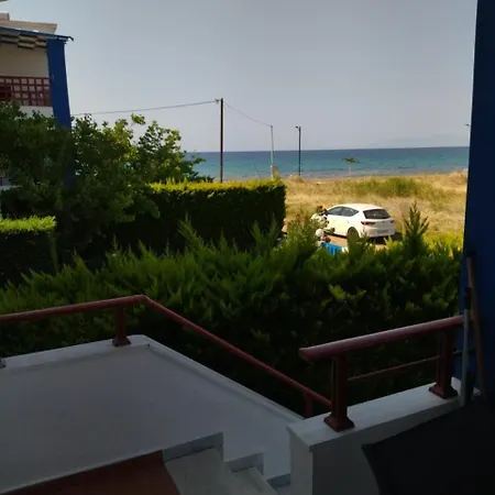 By The Sea B Apartment