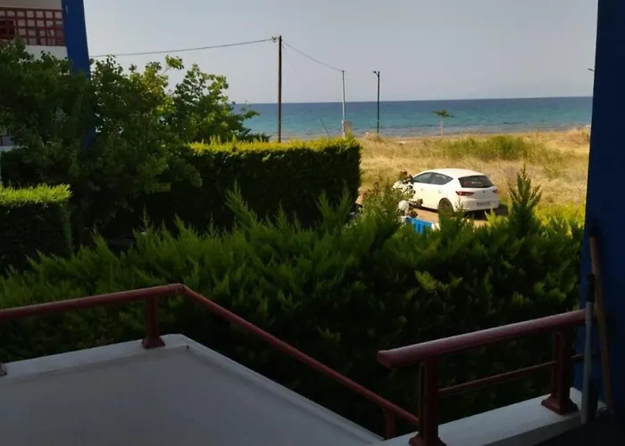 By The Sea B Apartment