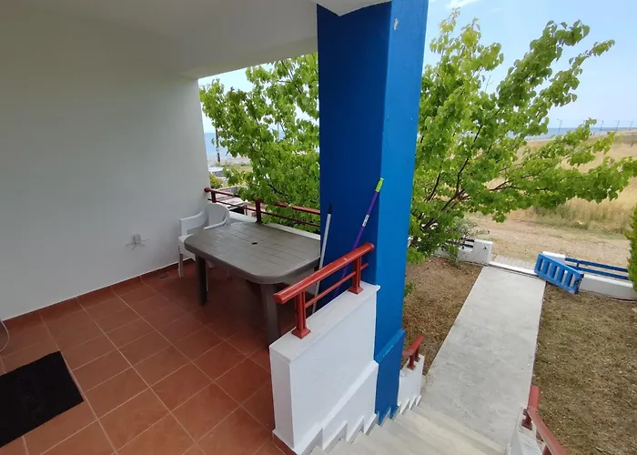 Apartment By The Sea B Sozopoli
